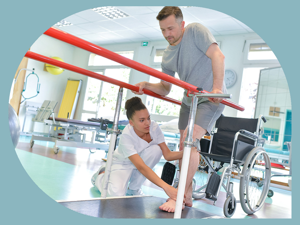 What Does a Physical Therapy Assistant Do?